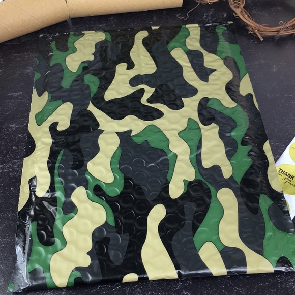 9 6X10 Camouflage Camo Bubble Mailers PRICE FIRM - Picture 5 of 9
